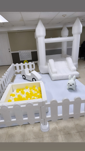 Dreamland Playhouse