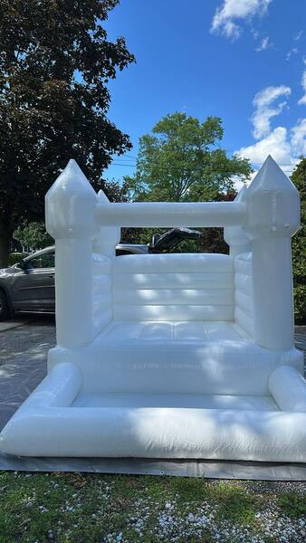 Dreamland Playhouse
