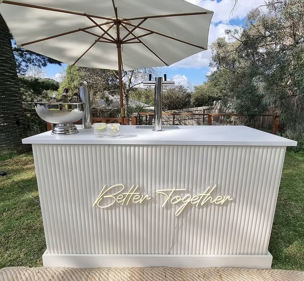 On The Rocks Mobile Bar