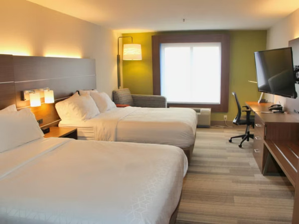 Holiday Inn Express & Suites Douglas