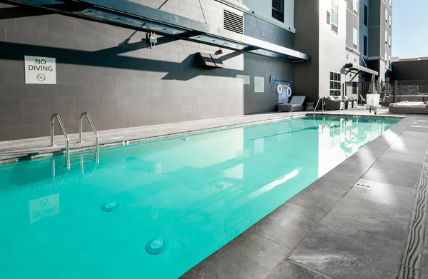 Hampton Inn Riverside Downtown