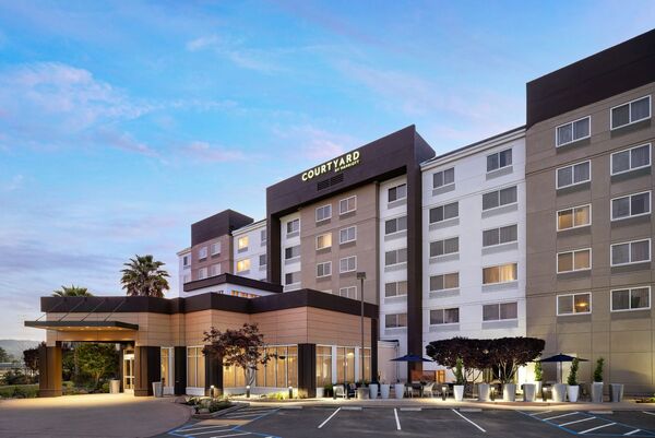 Courtyard by Marriott San Francisco Airport Burlingame
