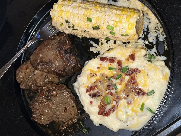 Foreverjlou's kitchen