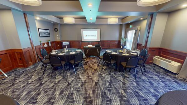 Sandman Hotel Vancouver Airport