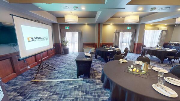 Sandman Hotel Vancouver Airport