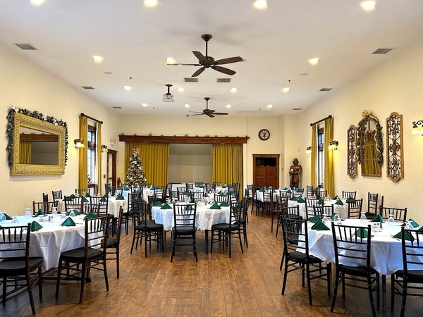 Camelot at the Holy Grail