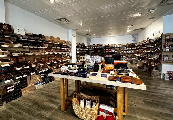 Bartolo's Cigars & Wine