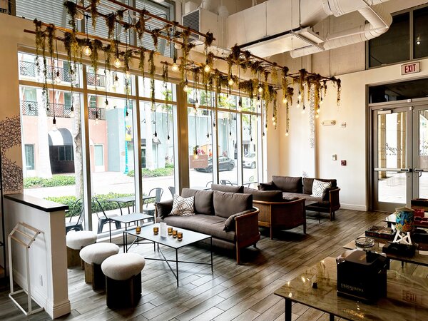 Bartolo's Cigars & Wine