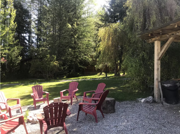 Hillside Lodge & Chalets