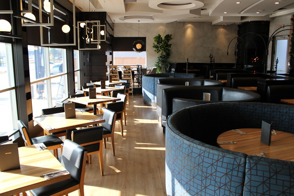 MOXIES - Beaver Creek