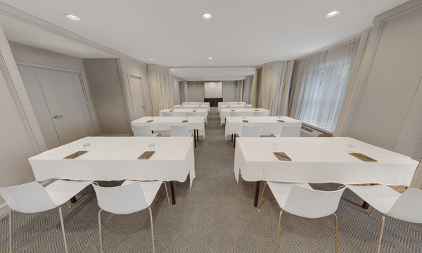 The Chicago Hotel Collection Ambassador Gold Coast