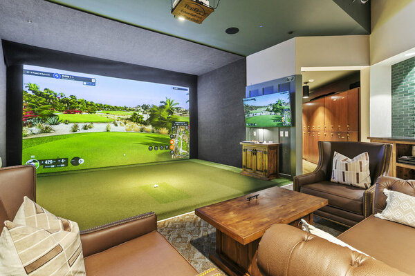 TeeBox Indoor Golf Club