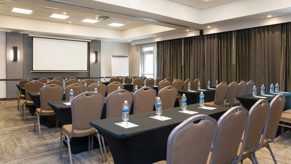 Hyatt Place Sarasota/Bradenton Airport