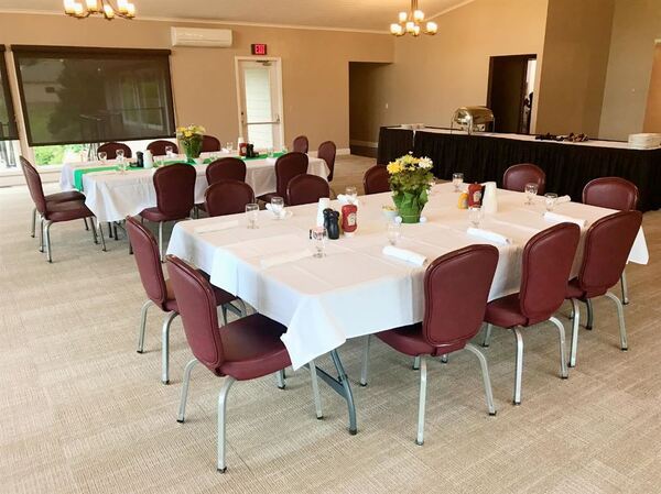 Crestwicke Country Club