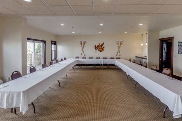 Chase on the Lake Resort & Spa