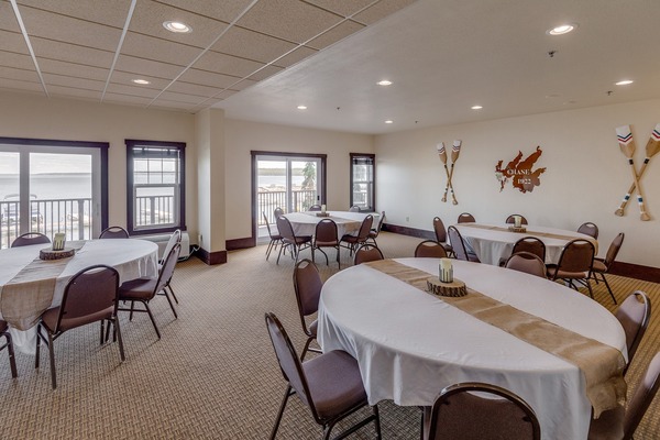 Chase on the Lake Resort & Spa