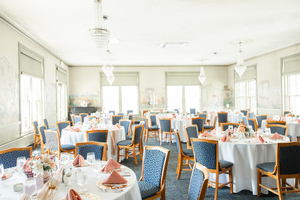 Desdemona’s Dining Room