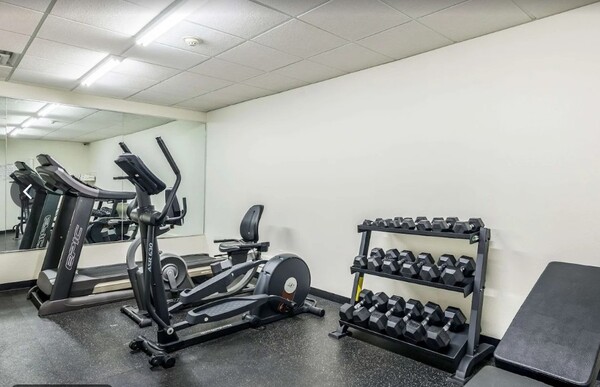 Comfort Inn & Suites Dayton North