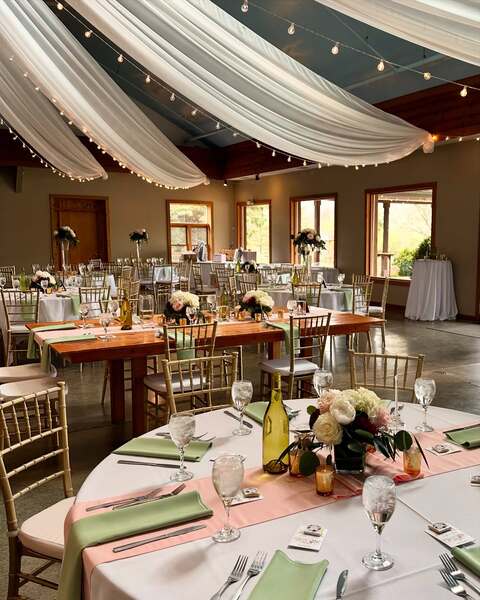 Fenton Winery & Brewery