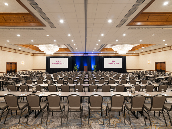 Crowne Plaza Resort Phoenix - Chandler Golf Resort