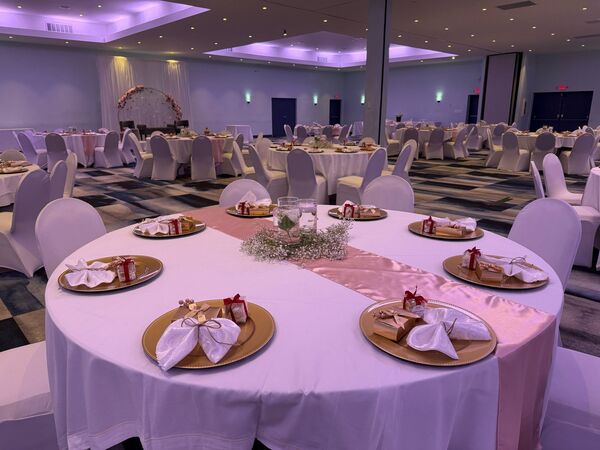 Ramada by Wyndham Windsor Locks