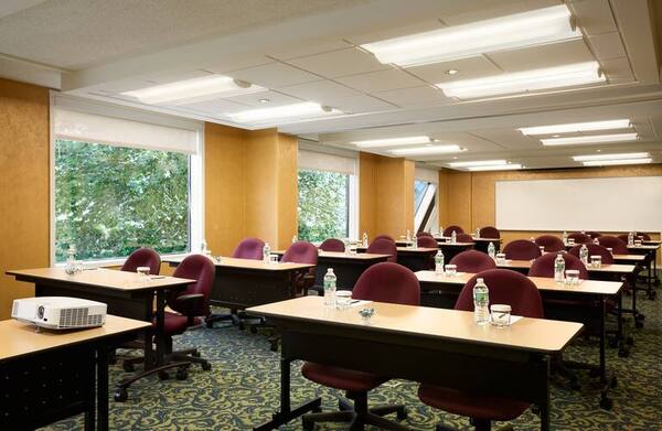 DoubleTree by Hilton Stamford