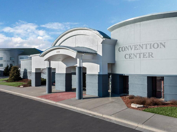 Sonesta Essential Junction City