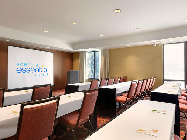 Sonesta Essential Junction City