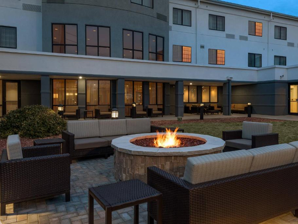 Sonesta Essential Junction City