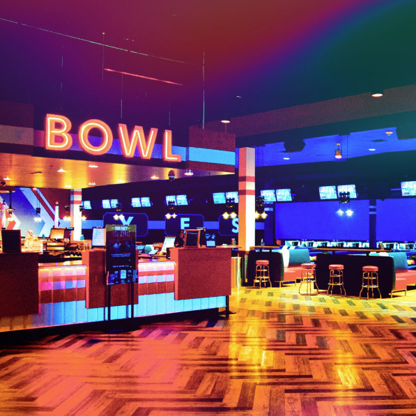 AMF Strike 'N Spare Lanes - IL