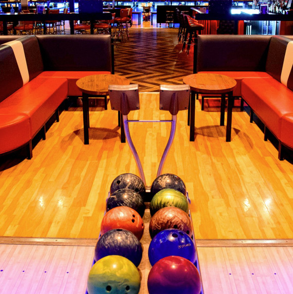 AMF Strike 'N Spare Lanes - IL