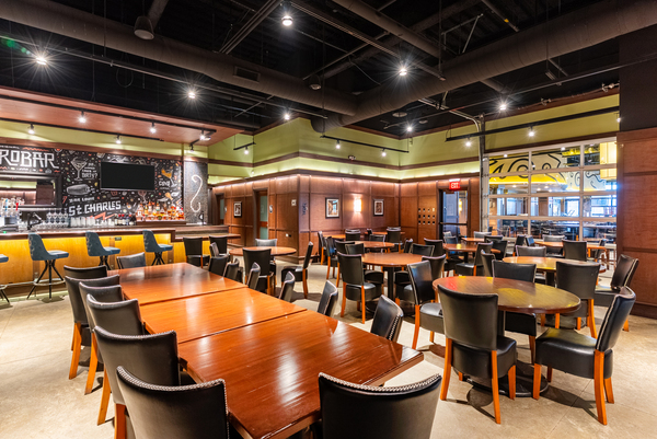 Bar Louie - St. Charles