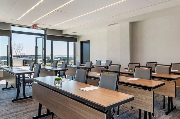 Cambria Hotel Washington D.C. Navy Yard Riverfront