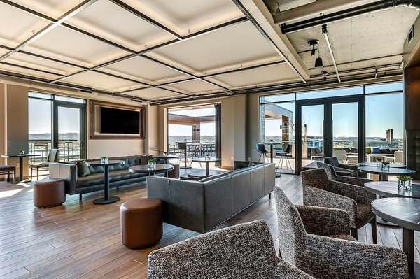 Cambria Hotel Washington D.C. Navy Yard Riverfront