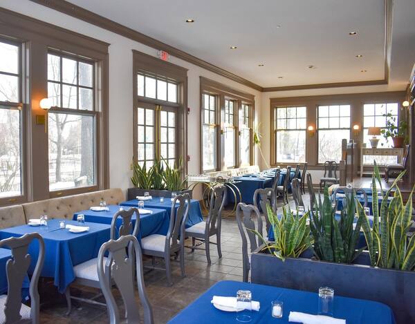 Gateways Inn & Restaurant