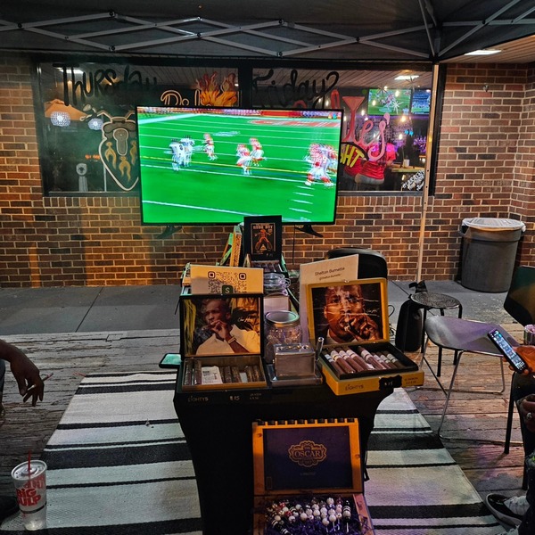 The Lounge Bar and Grill