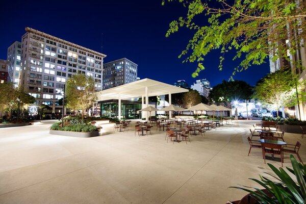 California Market Center