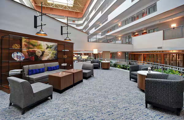 Embassy Suites Omaha - Downtown/Old Market