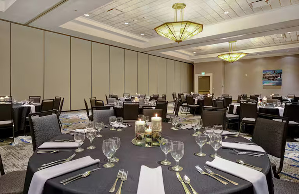 Embassy Suites Omaha - Downtown/Old Market