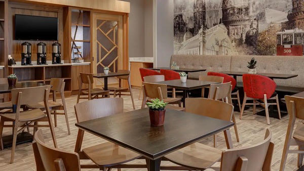 Hyatt Place Ottawa - West