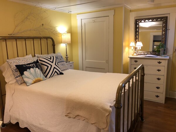 The Timberlake Tavern