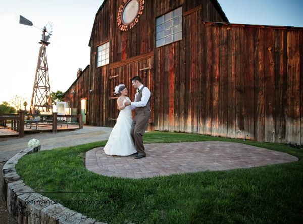 Motte Historical Museum Inc. "The Barn"