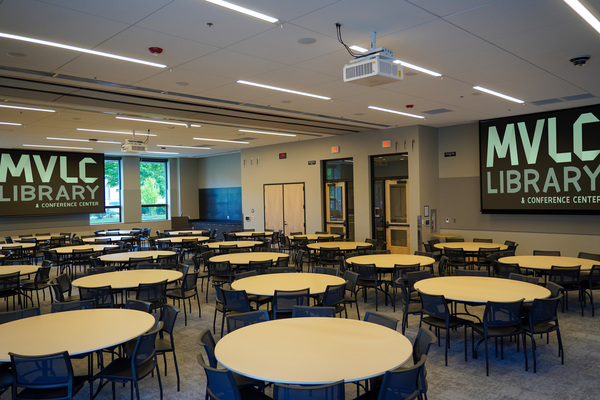 Mount Vernon Library Commons