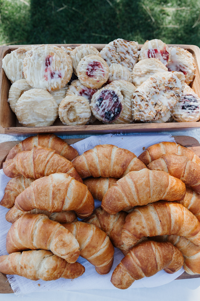 Sweet Eclairs & Desserts