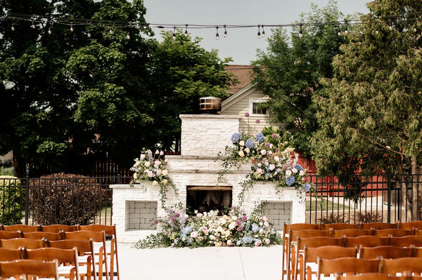 10 South by BEDO Weddings