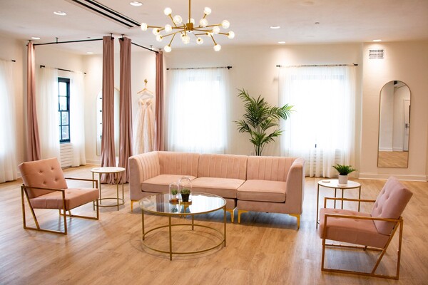 10 South by BEDO Weddings