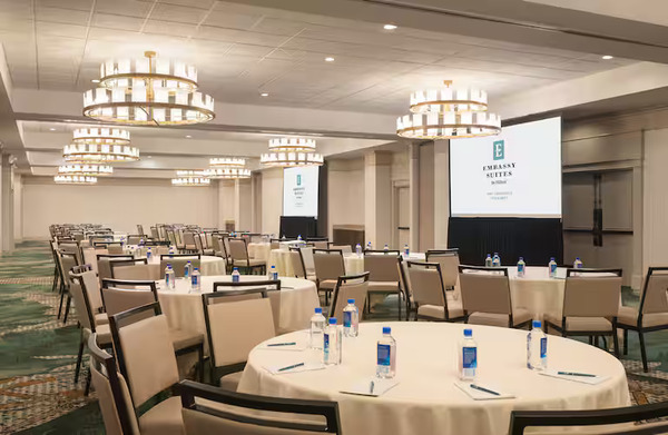 Embassy Suites Fort Lauderdale - 17th Street