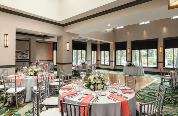 Embassy Suites Fort Lauderdale - 17th Street