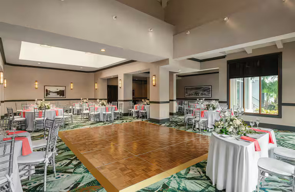 Embassy Suites Fort Lauderdale - 17th Street