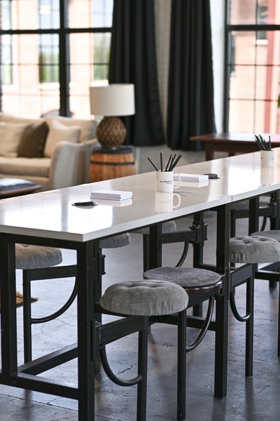 HR Studio Productions